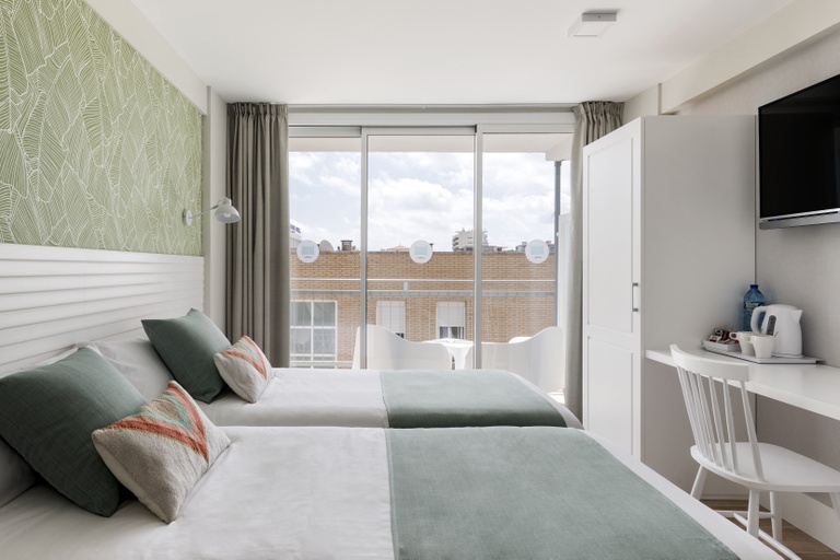 HOSTAL SEABORN BY PILLOW