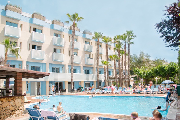 VILLAMARINA CLUB