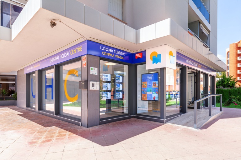 UNIVERSAL HOLIDAY CENTRE