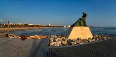 El Moll i el monument al pescador