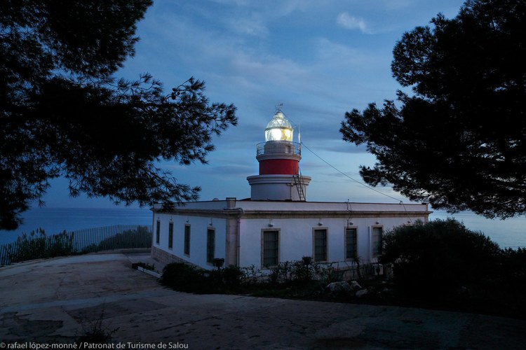 Der Leuchtturm von Salou