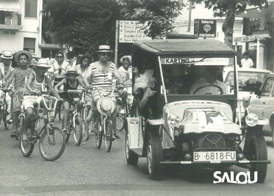 Tourists in Salou. 1989