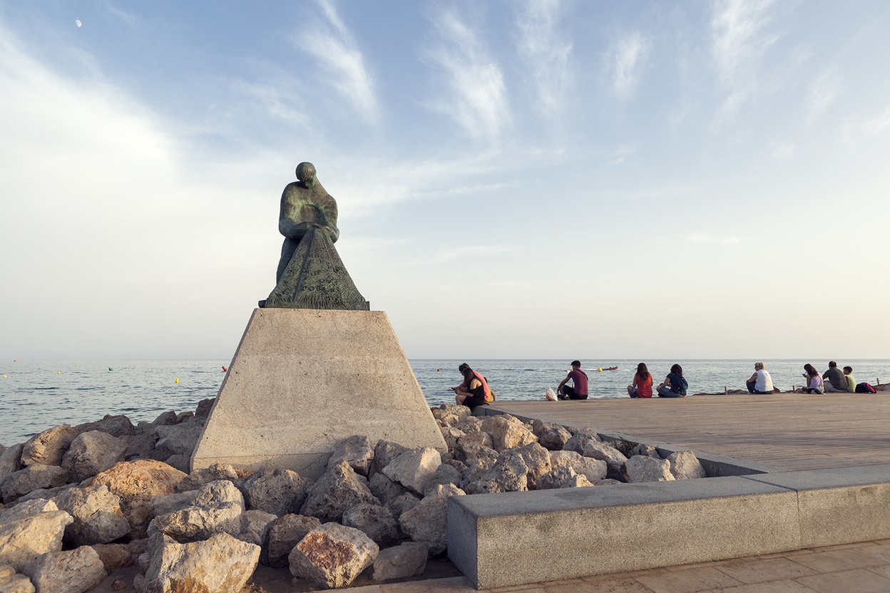 #VISITSALOU