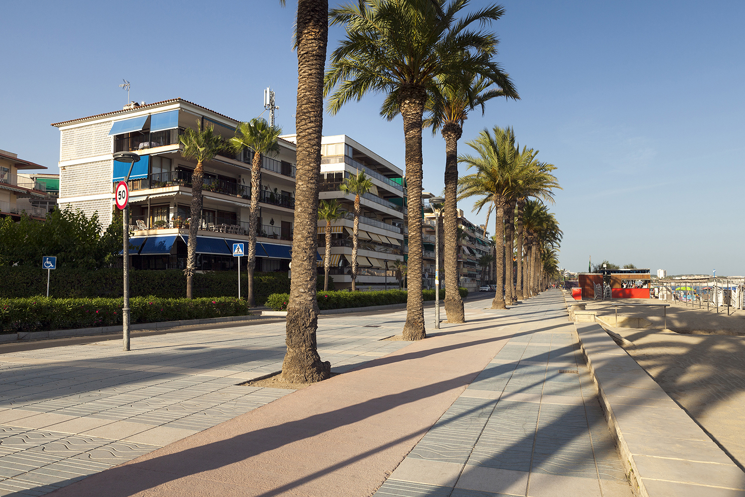 Passeig Miramar (tardor 72h)