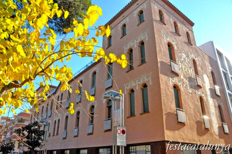 Edifici Sol i Mar Edifici Sol i Mar / ©festacatalunya