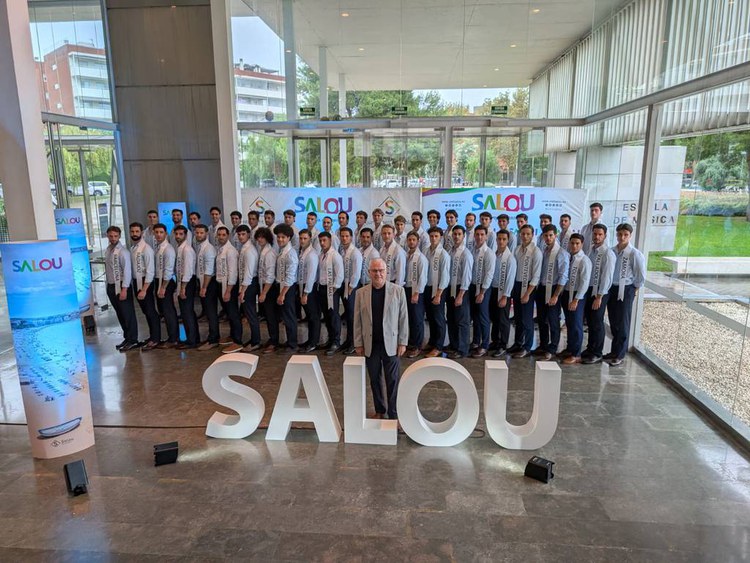 Salou dona el tret de sortida a Míster Espanya amb la imposició de bandes als candidats